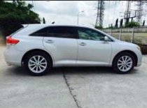 Toyota Alphard 2009 - Chính chủ bán ô tô Toyota Avanza đời 2009, màu bạc giá 920 triệu tại Đồng Tháp