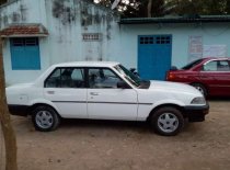 Toyota Corolla 1984 - Cần bán gấp Toyota Corolla năm sản xuất 1984, màu trắng giá 40 triệu tại Bình Thuận  