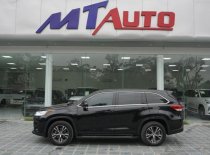 Toyota Highlander LE 2017 - Bán Toyota Highlander sản xuất 2017, màu đen, nội thất xanh lam đặt biệt hiếm giá 2 tỷ 350 tr tại Hà Nội