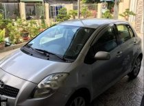 Toyota Yaris 2007 - Bán xe Toyota Yaris năm 2007, màu bạc, nhập khẩu như mới, 325 triệu giá 325 triệu tại Quảng Ngãi