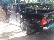 Toyota Hilux 2011 - Bán Toyota Hilux đời 2011, màu đen, nhập khẩu, máy dầu 2 cầu giá 390 triệu tại Quảng Nam