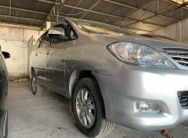 Cần bán xe Toyota Innova MT đời 2011, màu bạc giá 300 triệu tại Bình Thuận  