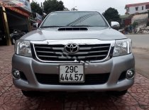 Toyota Hilux 2014 - Cần bán lại xe Toyota Hilux 2.5E 4x2 MT đời 2014, màu bạc, nhập khẩu nguyên chiếc giá 465 triệu tại Hòa Bình