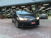 Cần bán xe Toyota Corolla Altis 1.8G đời 2014, màu đen, giá thương lượng giá 530 triệu tại Tp.HCM