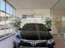 Cần bán lại xe Toyota Camry 2.0 E đời 2018, màu đen còn mới giá 810 triệu tại Vĩnh Phúc