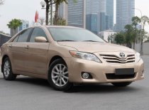 Bán xe Toyota Camry LE 2.5 năm sản xuất 2009, màu vàng, xe nhập giá 545 triệu tại Hà Nội