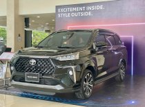 Toyota Veloz Cross 2022 - Xe sẳn đủ màu giao ngay - Nhiều quà tặng hấp dẫn giá 698 triệu tại Đồng Tháp