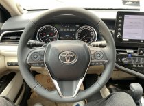Toyota Camry 2022 - Màu đen, xe nhập giá 1 tỷ 305 tr tại Hà Nội