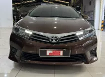 Toyota Corolla Altis 2015 - Altis 2.0V sx 2015 màu nâu, bản đặc biệt , giá còn giảm  giá 500 triệu tại Tp.HCM