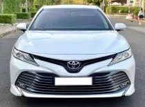 Toyota Camry 2.5Q 2021 - Bán xe Toyota Camry 2.5Q đời 2021, màu trắng, nhập khẩu giá 995 triệu tại Tp.HCM