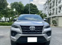 Toyota Fortuner 2.4G 4x2 MT 2023 - Bán Toyota Fortuner 2.4G 4x2 MT đời 2023, màu bạc giá 910 triệu tại Tp.HCM