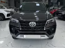 Toyota Fortuner 4x4 2021 -  Fortuner 2.4 Máy Xăng 2 cầu xe sản xuất năm 2021 Một chủ từ đầu, xe cá nhân lăn bánh 33.000Km giá 960 triệu tại Hà Nội