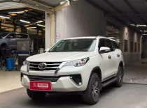 Toyota Fortuner 2.7V AT 2017 giá 690 triệu tại Tp.HCM