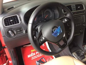 Toyota Yaris  AT 2015 - Volkswagen Polo Hatchback 1.6 AT xe Đức, nhập khẩu, giá đặc biệt 662tr, giao xe ngay, hỗ trợ trả góp
