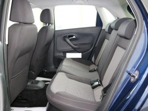 Toyota Yaris  AT 2015 - Volkswagen Polo Hatchback AT đời 2015, màu xanh lam, xe nhập, giá 662 triệu, giao xe ngay, trả trước từ 133 triệu