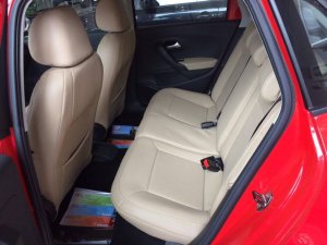 Toyota Yaris  AT 2015 - Volkswagen Polo Hatchback AT đời 2015, màu đỏ, nhập khẩu giá chỉ còn 662 triệu