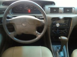 Toyota Camry LE 1997 - Bán xe cũ Toyota Camry LE đời 1997, xe nhập số tự động, giá 380tr