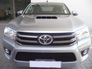 Toyota Hilux 2.5E 2015 - Cần bán Toyota Hilux 2.5E đời 2015