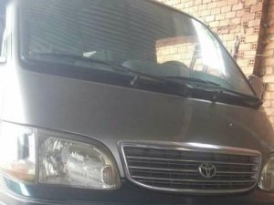 Toyota Hiace   1999 - Bán Toyota Hiace đời 1999, màu bạc giá cạnh tranh