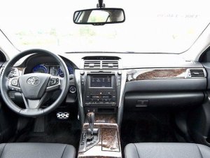 Toyota Camry 2.4G 2017 - Cần bán Toyota Camry 2.4G đời 2017, màu bạc