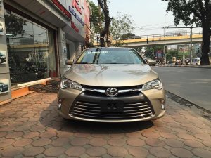 Toyota Camry LE 2016 - Bán xe Toyota Camry LE đời 2016, màu vàng, nhập khẩu nguyên chiếc, mới 100%