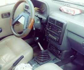 Toyota Carina 1982 - Bán xe Toyota Carina năm 1982, màu trắng, 48 triệu