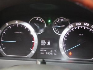 Toyota Alphard 2010 - Bán ô tô Toyota Alphard 2010, màu trắng, nhập khẩu nguyên chiếc chính chủ