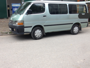 Toyota Van 2001 - Cần bán xe Toyota Van đời 2001, màu xanh lục, giá tốt