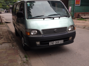 Toyota Van 2001 - Cần bán xe Toyota Van đời 2001, màu xanh lục, giá tốt