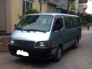 Toyota Van 2001 - Cần bán xe Toyota Van đời 2001, màu xanh lục, giá tốt