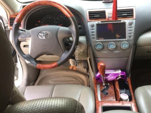 Toyota Camry LE LE 2.4 2007 - Xe chính chủ, DVD, MP4 9 inch, camera lùi, cảm biến lùi..., miễn trung gian