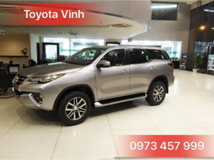 Toyota Fortuner G 2017 - Bán Toyota Fortuner G đời 2017, màu đen, giá tốt nhất Quảng Trị