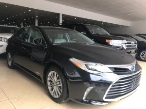 Toyota Avalon Hybrid limtied 2017 - Cần bán Toyota Avalon Hybrid Limtied, màu đen, nhập khẩu Mỹ full hết đồ xe giao ngay