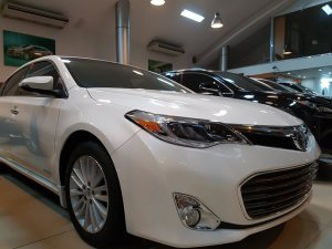 Toyota Avalon Hybrid  2017 - Bán Toyota Avalon Hybrid sản xuất 2017, màu trắng, nhập khẩu nguyên chiếc