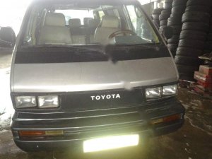 Toyota Hiace 1990 - Cần bán xe Toyota Hiace đời 1990, màu bạc, nhập khẩu nguyên chiếc