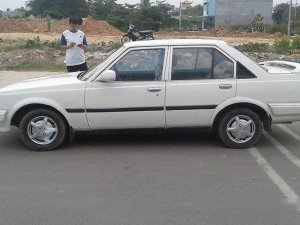 Toyota Caldina 1984 - Cần bán xe cũ Toyota Caldina 1984, màu trắng 
