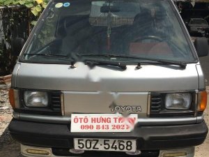 Toyota Hiace   1990 - Bán ô tô Toyota Hiace năm 1990, màu bạc, xe nhập