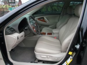 Toyota Camry LE 2.5 2012 - Bán Toyota Camry LE 2.5 đời 2012, màu đen, nhập khẩu