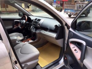 Toyota RAV4 2.4 2008 - Cần bán Toyota RAV4 2.4 đời 2008, màu bạc, xe nhập, 780 triệu