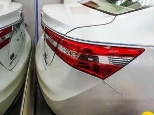 Toyota Avalon  Limited AT 2017 - Bán xe Toyota Avalon Limited AT đời 2017, màu trắng, nhập khẩu