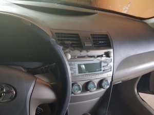 Toyota Camry LE 2008 - Cần bán Toyota Camry LE đời 2008, màu đen, nhập khẩu chính hãng như mới giá cạnh tranh