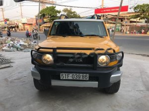 Toyota Fj cruiser 2007 - Bán xe Toyota Fj cruiser đời 2007, màu vàng, nhập khẩu