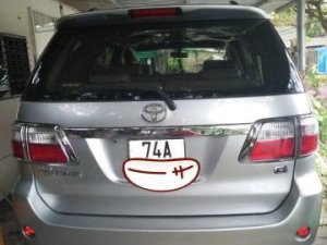 Toyota Fortuner   2011 - Bán ô tô Toyota Fortuner đời 2011, máy dầu, số sàn