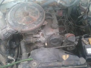 Toyota 86   1982 - Cần bán gấp Toyota 86 đời 1982, màu trắng giá cạnh tranh