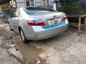 Toyota Camry LE 2006 - Bán Toyota Camry LE đời 2006, màu bạc, nhập khẩu