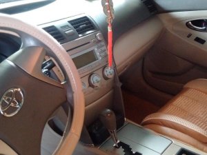 Toyota Camry LE 2008 - Bán Toyota Camry LE đời 2008, màu đen, nhập khẩu còn mới, giá chỉ 720 triệu