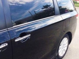 Toyota Sienna Limited 2011 - Bán xe Toyota Sienna Limited 2011 màu đen, mới 99%, bảo dưỡng định kỳ