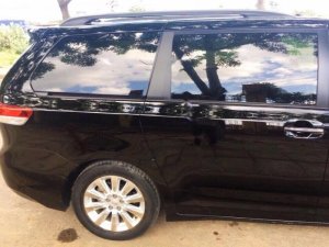 Toyota Sienna Limited 2011 - Bán xe cũ Toyota Sienna Limited đời 2011, màu đen, xe nhập