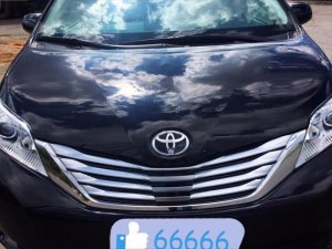 Toyota Sienna Limited 2011 - Bán xe cũ Toyota Sienna Limited đời 2011, màu đen, xe nhập