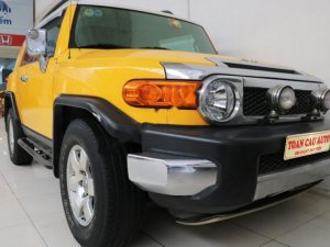 Toyota Fj cruiser 4.0AT 2007 - Bán xe Toyota Fj cruiser 4.0AT đời 2007, màu vàng, nhập khẩu, giá tốt